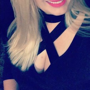 Black Cross-Front Express Top